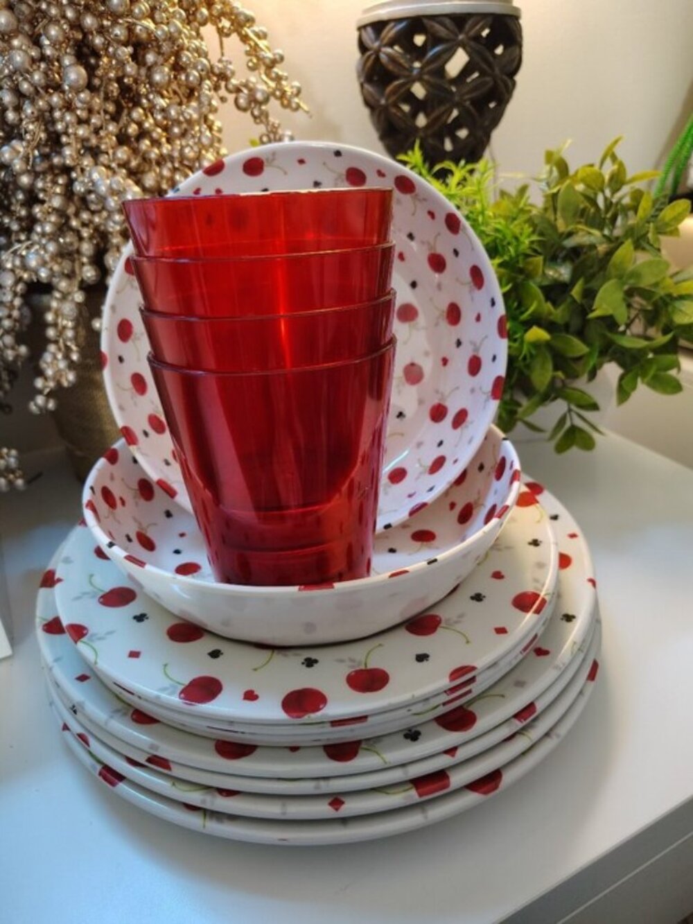 DAPOTO Playing Card Cherry Melamine Dinnerware Set 14 Piece Camping Dishes - Picture 4 of 4